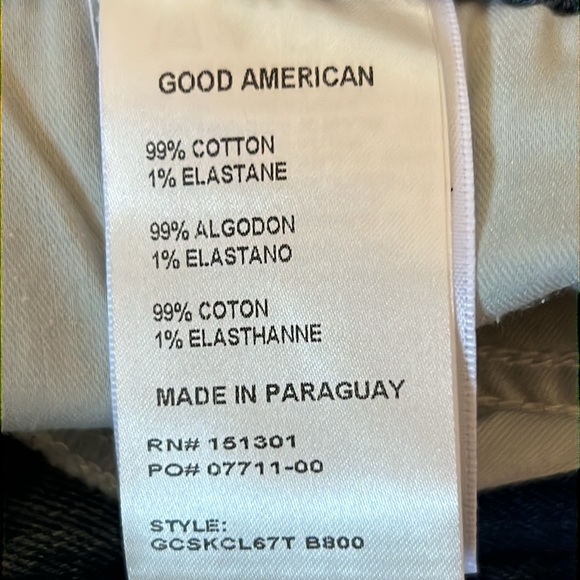 Good American Good Curve Skinny Crop Distressed Jeans - Picture 9 of 9